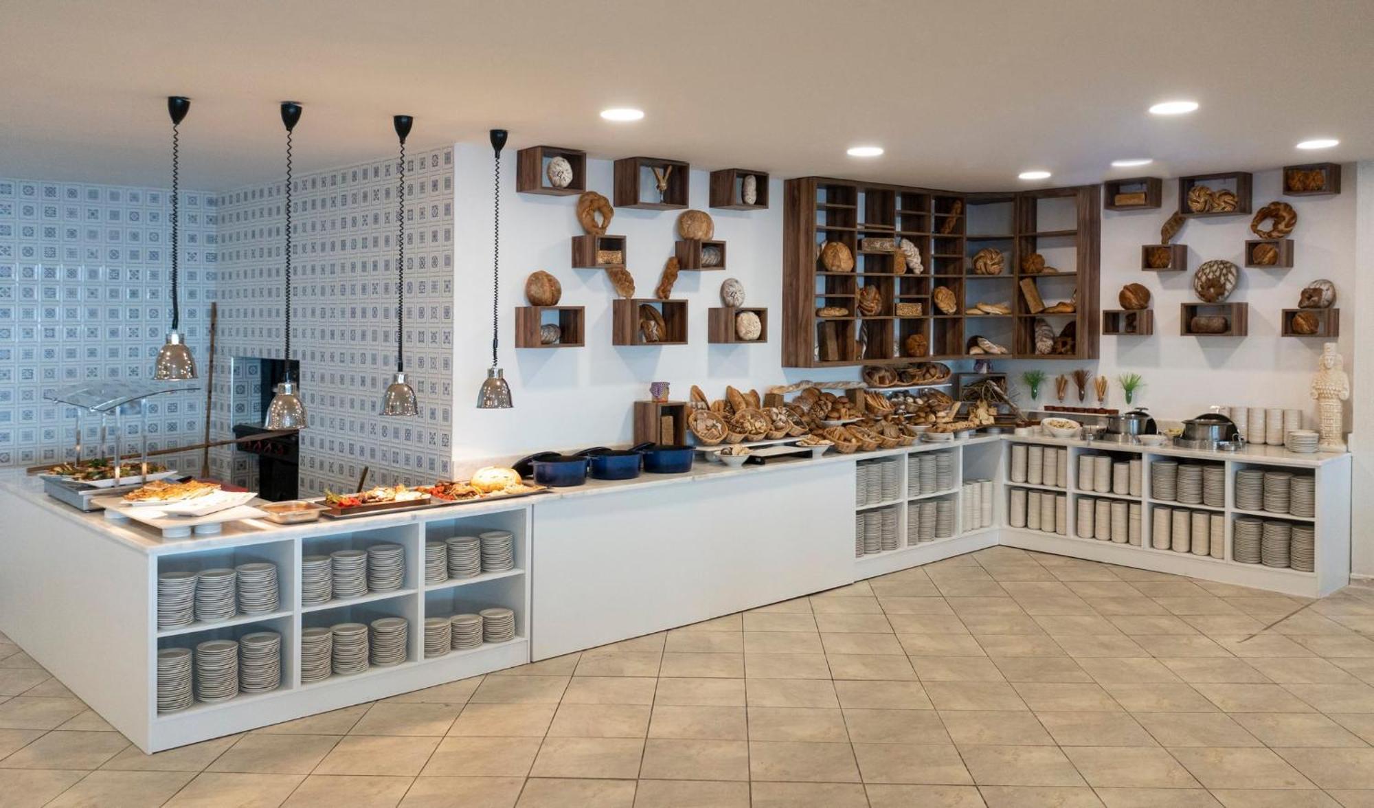 Holiday Inn Resort Bodrum By Ihg Exterior photo